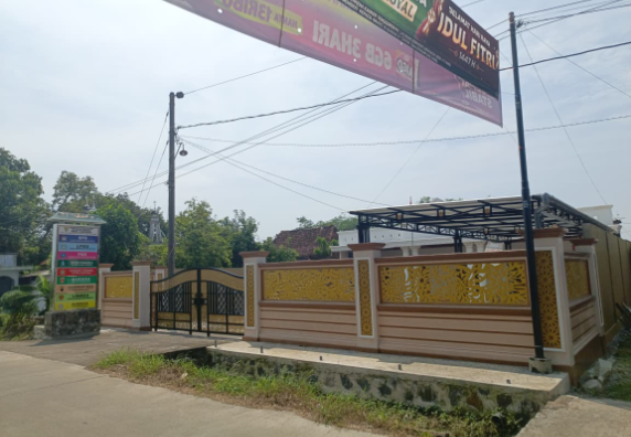 Balai Desa Jungsemi